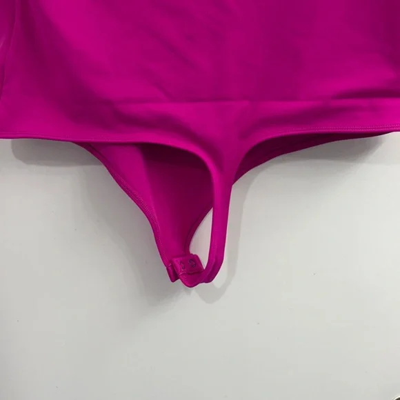 NWT Express Compression Square Neck Fuchsia Bodysuit XL - Picture 6 of 6